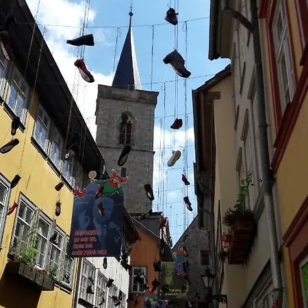 Zum Kleinen Riesen