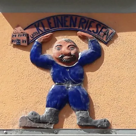 Zum Kleinen Riesen *